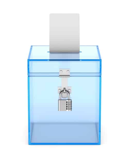 Ensuring US Election Integrity in 2026: Security Measures & Challenges