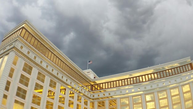 An image of the Federal Reserve building in Washington, D.C., with a gavel superimposed on the foreground, symbolizing the Fed's authority in managing monetary policy.