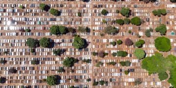 US Census Data: Population Shifts and Resource Allocation Insights - Cover Image
